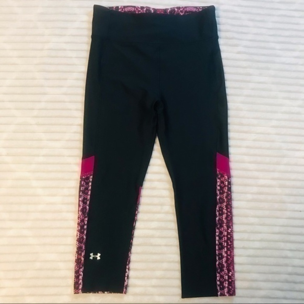 Under Armour UA Hi Waisted Black Pink Snakeskin Compression Tight Capri Leggings